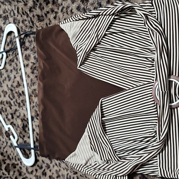 Summer Top - Picture 2 of 3